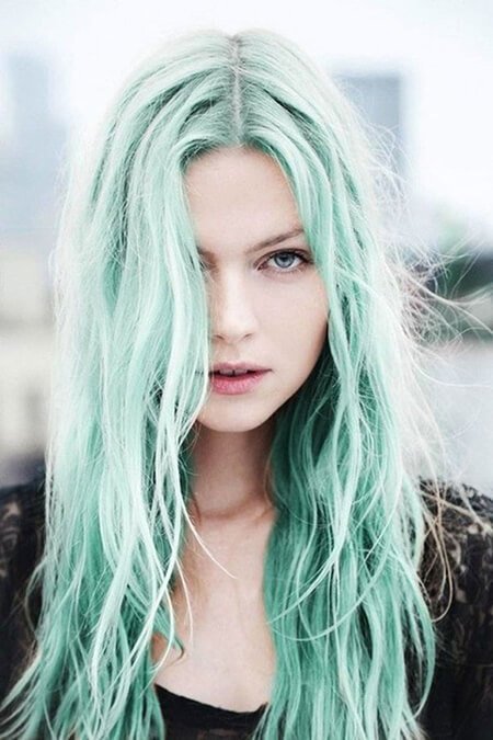 Nhuộm tóc màu xanh rêu – những lựa chọn tuyệt vời nhất
