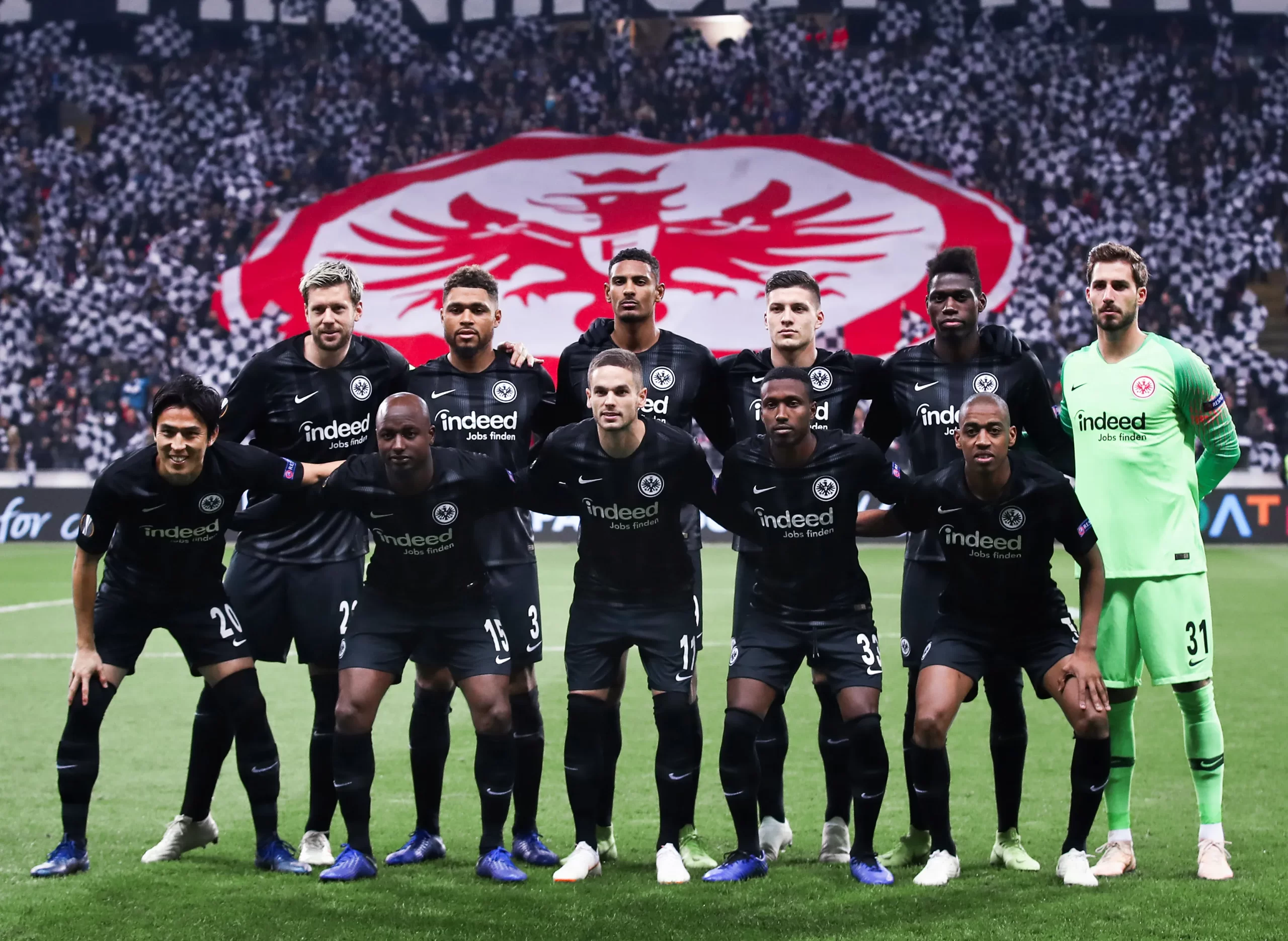 Áo Bóng Đá CLB Eintracht Frankfurt 2023 Đẹp Xuất Sắc
